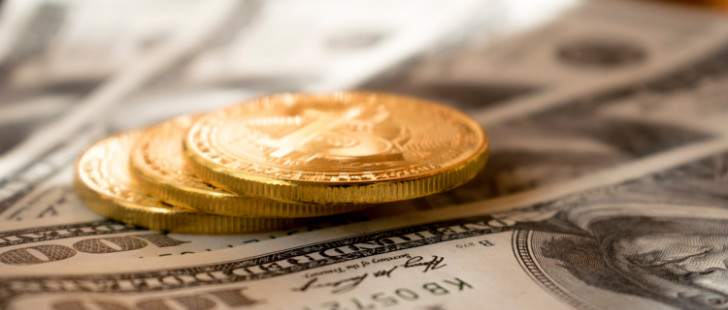 Monaies FIAT et cryptomonaies illustrant la Practice FINANCE